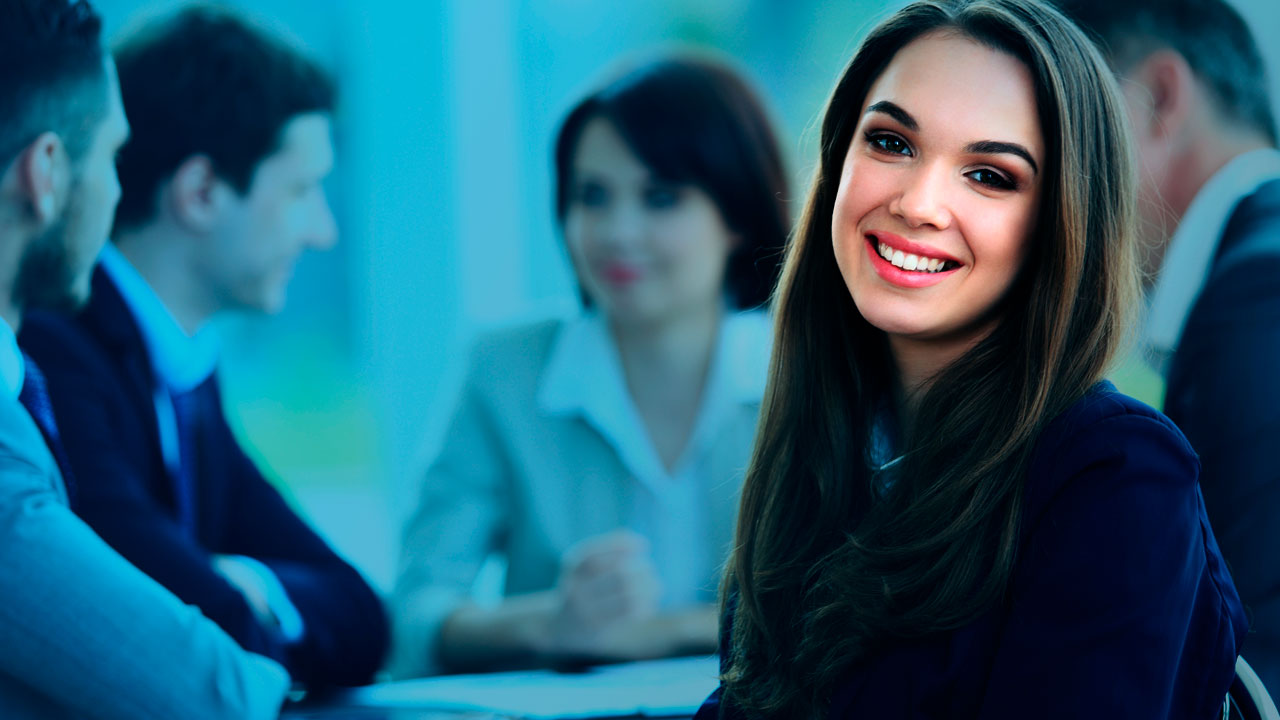 Potencia tu presencia online: Por qué las pymes deberían contratar una agencia digital para el servicio externo de community manager